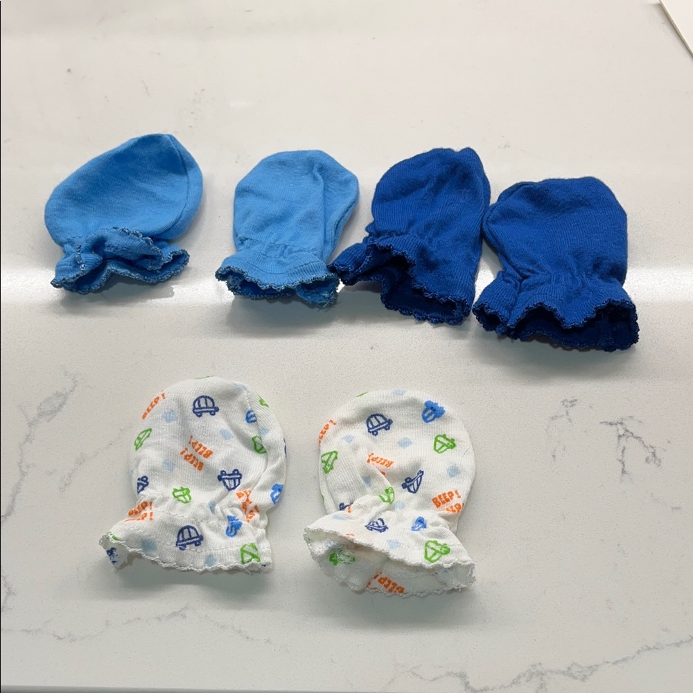 Gerber Blue and White Baby Mittens Set